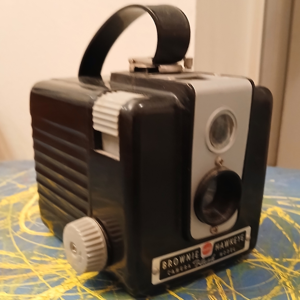 Kodak Brownie Hawkeye‎ Vintage Black Camera-flash Model